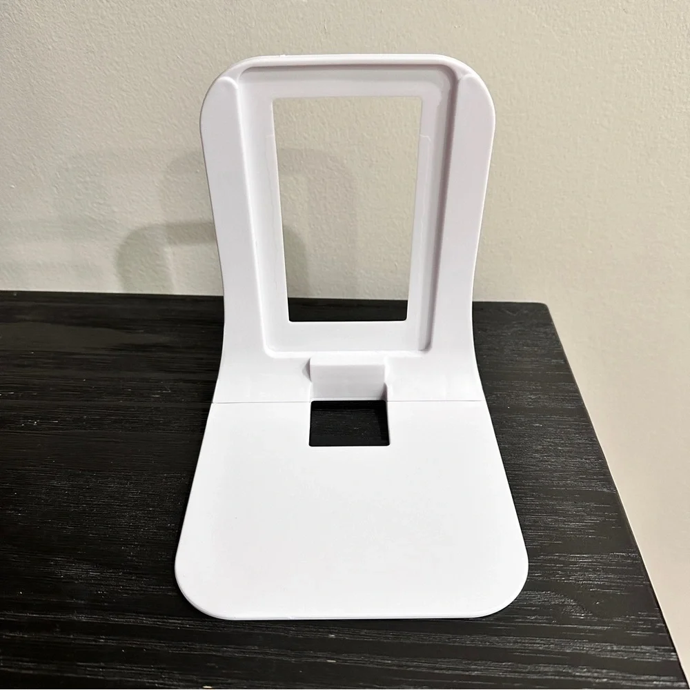 Outlet Shelf Wall Holder
